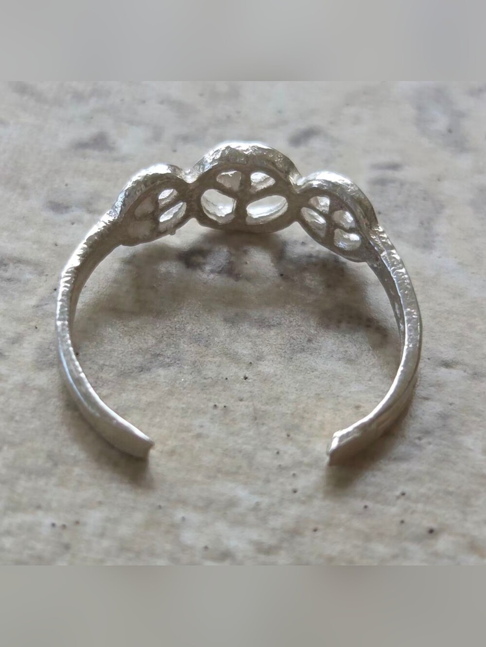 VTG 90s Sterling Silver 925 Triple Peace Sign Adjustable Toe Ring Mint. - Picture 3 of 5